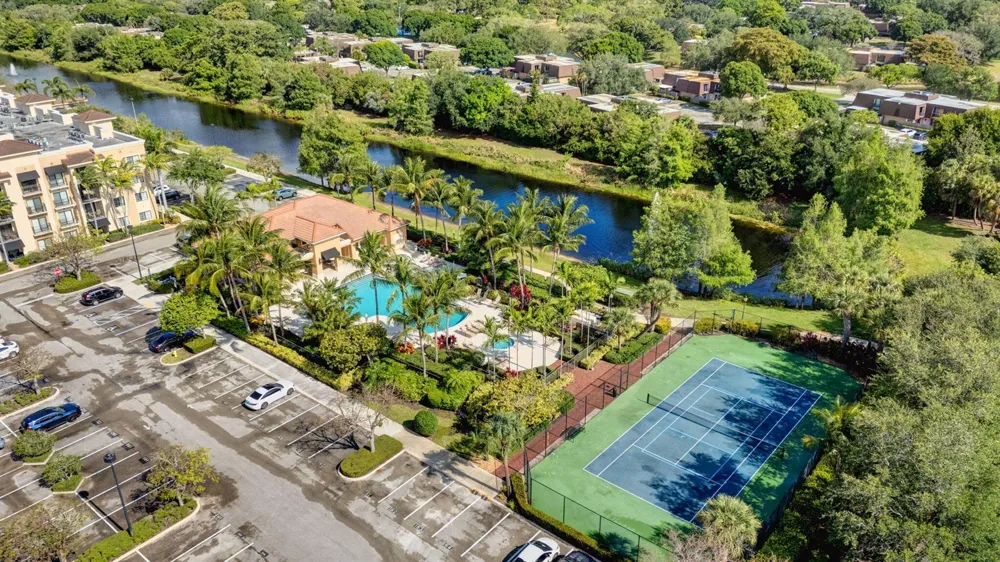 4905 Midtown Lane #2211 Palm Beach Gardens, FL 33418