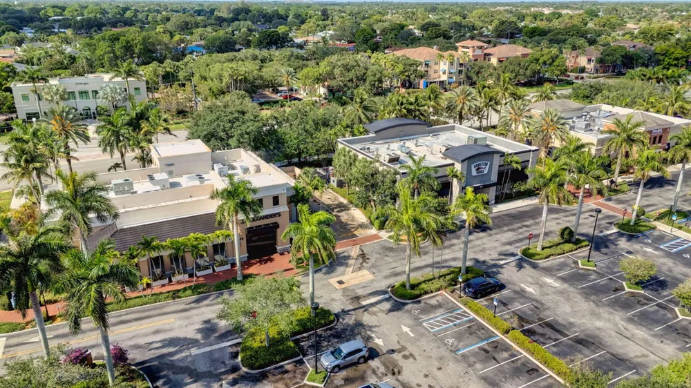 4905 Midtown Lane #2211 Palm Beach Gardens, FL 33418