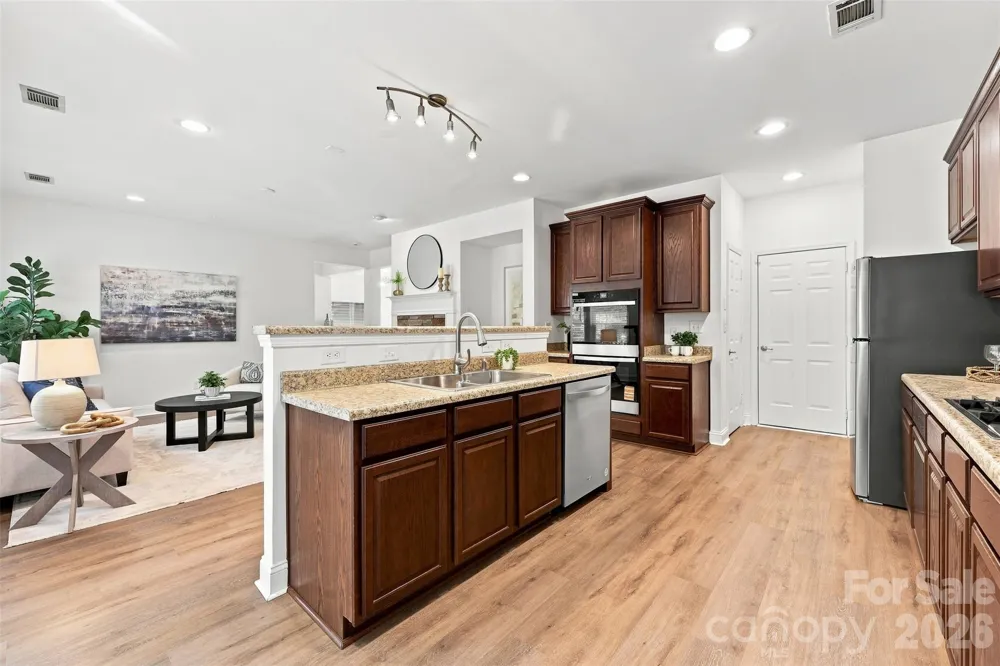 15614 Normans Landing Drive Charlotte, NC 28273