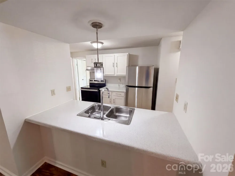 3618 Gustar Court Charlotte, NC 28212