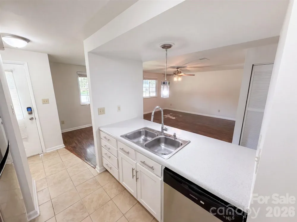 3618 Gustar Court Charlotte, NC 28212