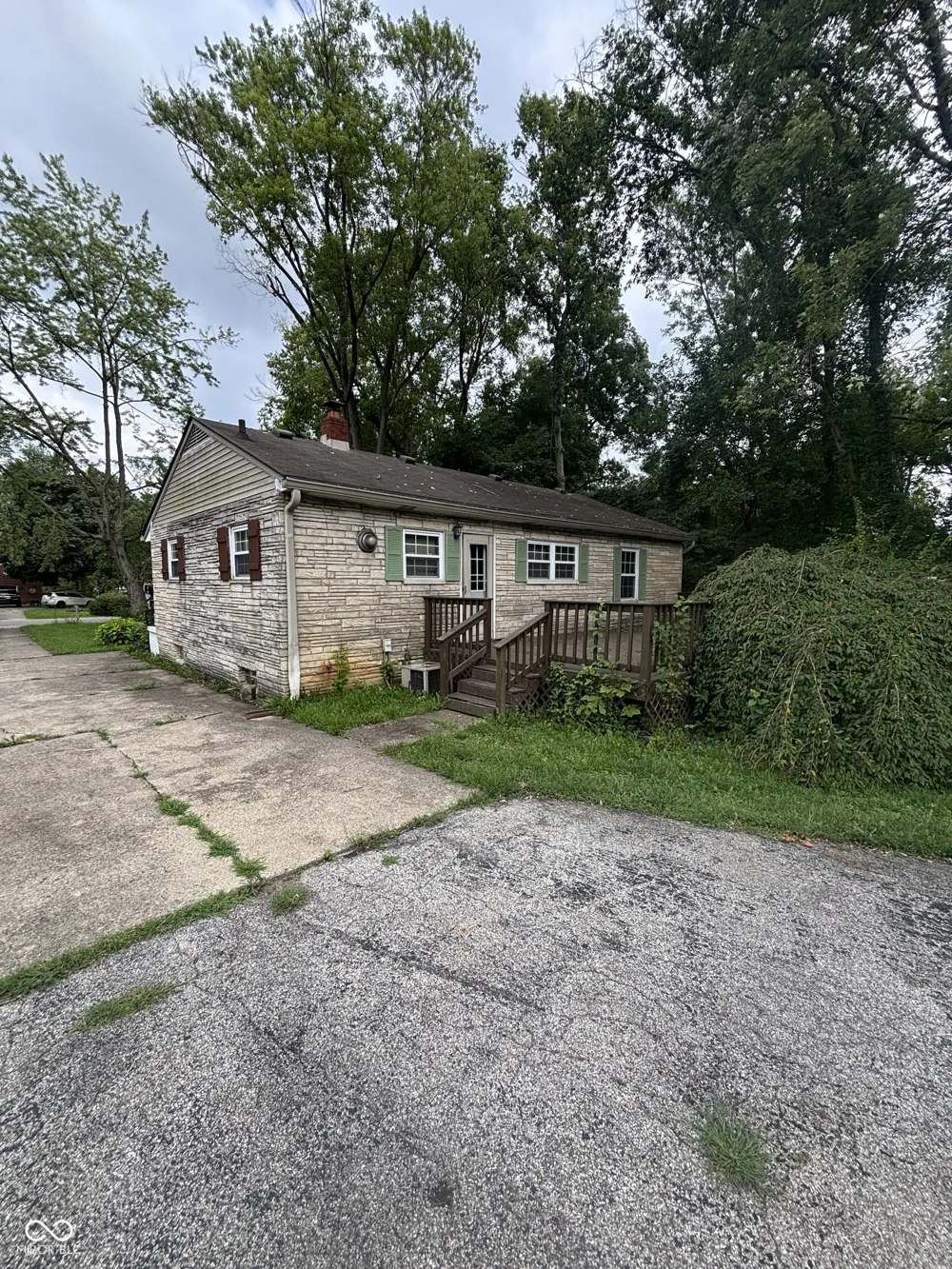 3222 S Pennsylvania Street Indianapolis, IN 46227