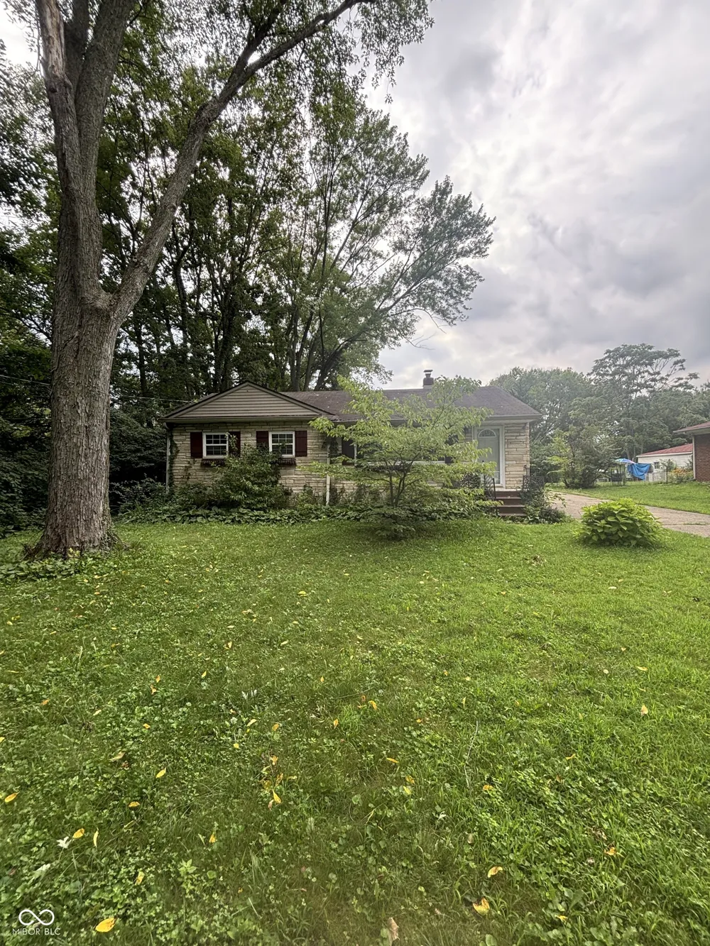 3222 S Pennsylvania Street Indianapolis, IN 46227