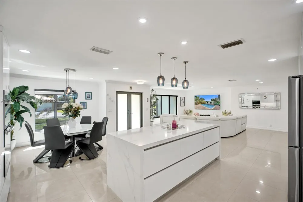 5112 SW 87th Ave Cooper City, FL 33328