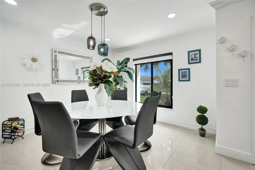 5112 SW 87th Ave Cooper City, FL 33328