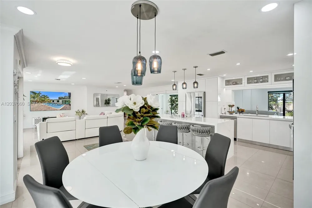 5112 SW 87th Ave Cooper City, FL 33328