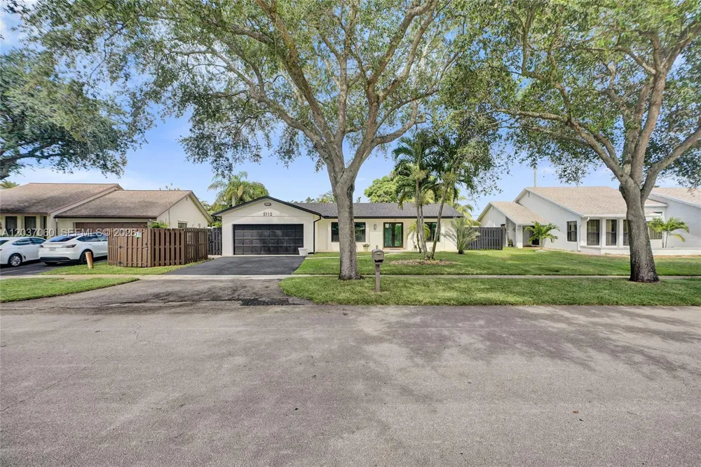 5112 SW 87th Ave Cooper City, FL 33328