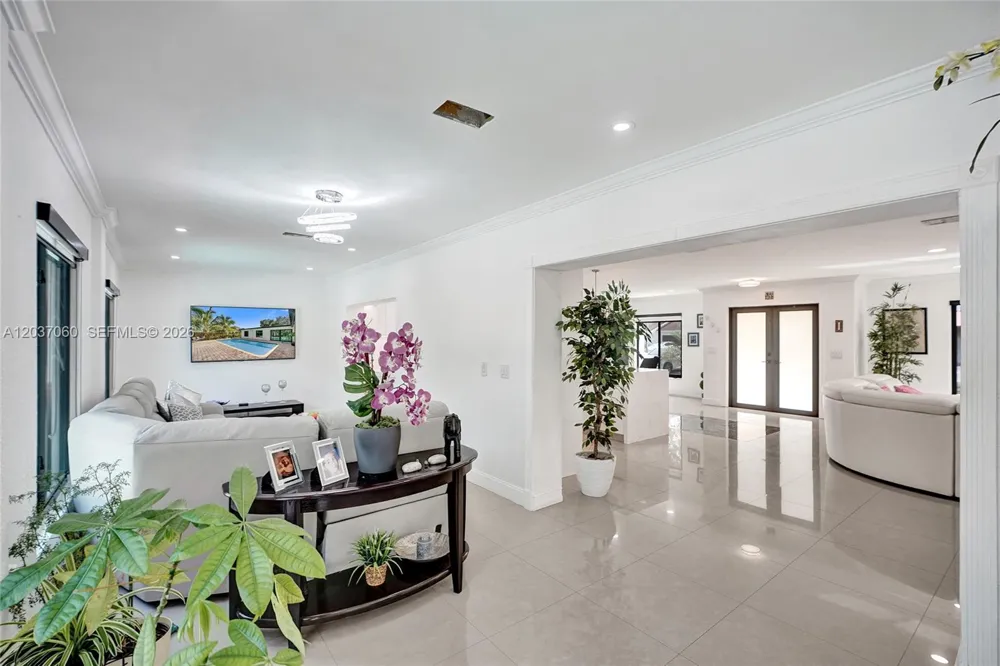 5112 SW 87th Ave Cooper City, FL 33328