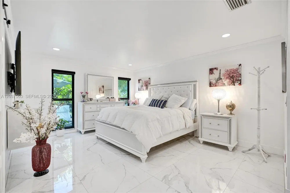 5112 SW 87th Ave Cooper City, FL 33328
