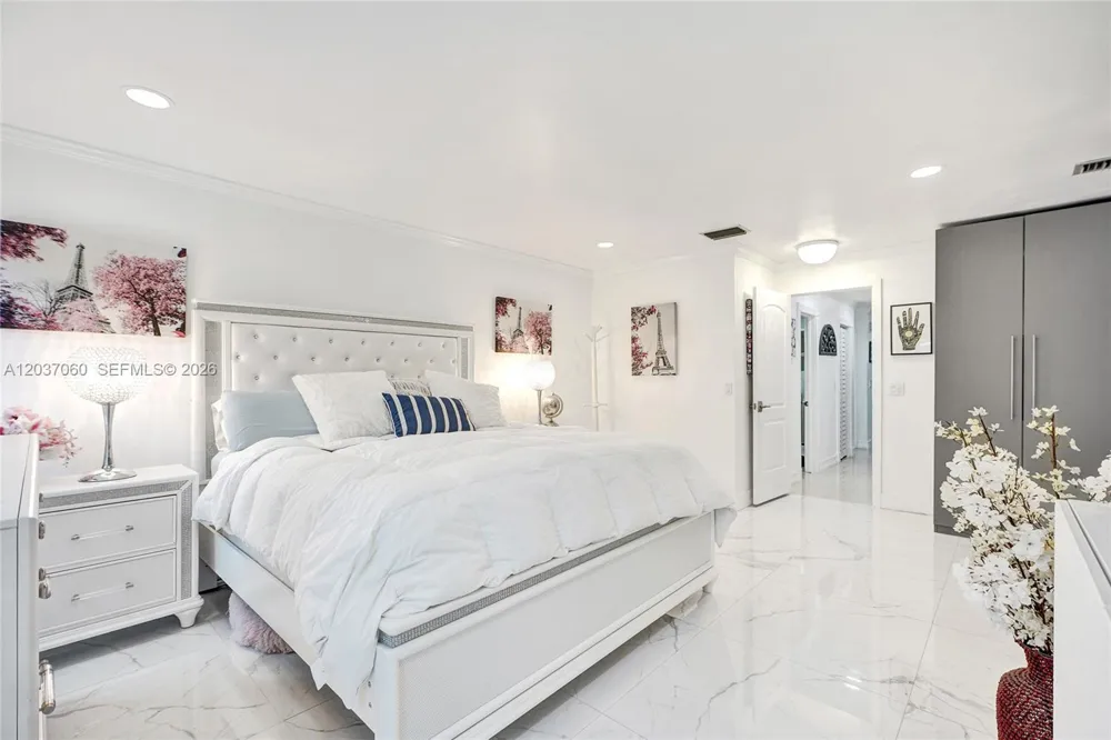 5112 SW 87th Ave Cooper City, FL 33328