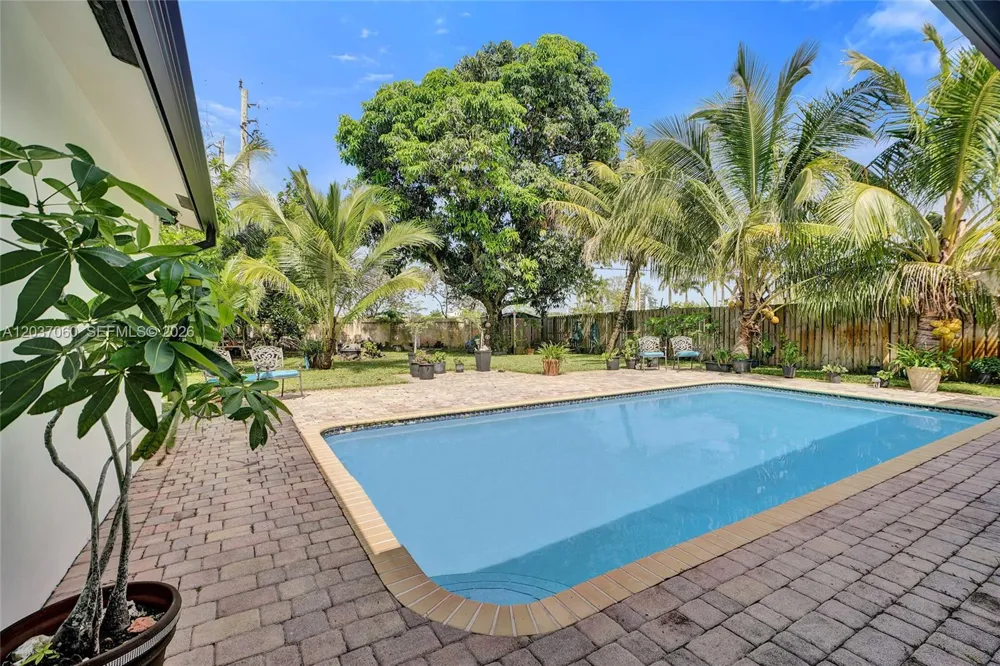 5112 SW 87th Ave Cooper City, FL 33328