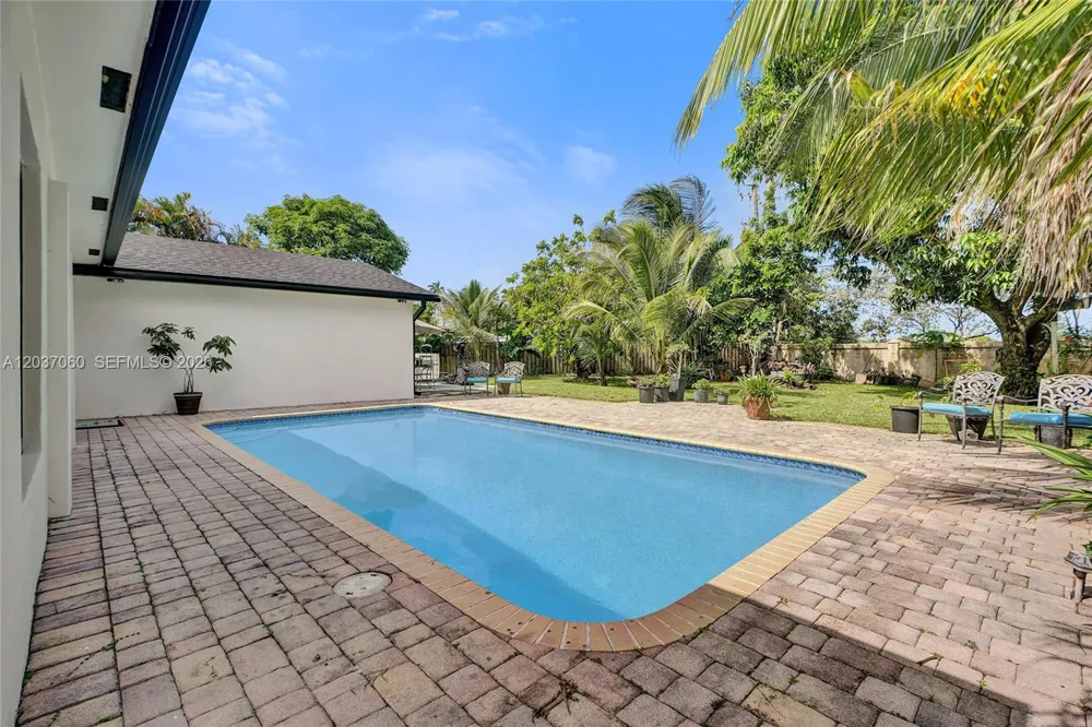 5112 SW 87th Ave Cooper City, FL 33328