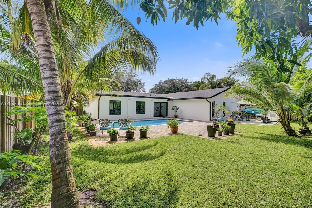 5112 SW 87th Ave Cooper City, FL 33328