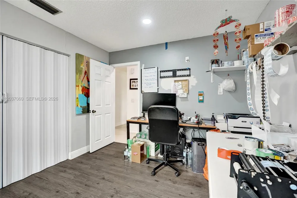5112 SW 87th Ave Cooper City, FL 33328