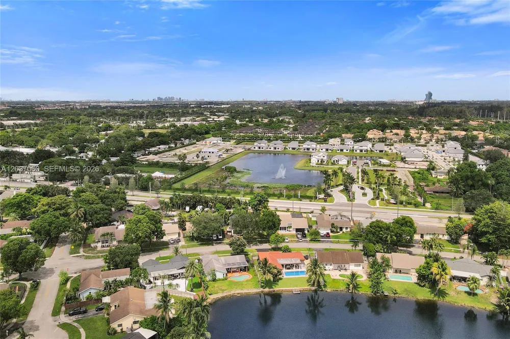 5112 SW 87th Ave Cooper City, FL 33328