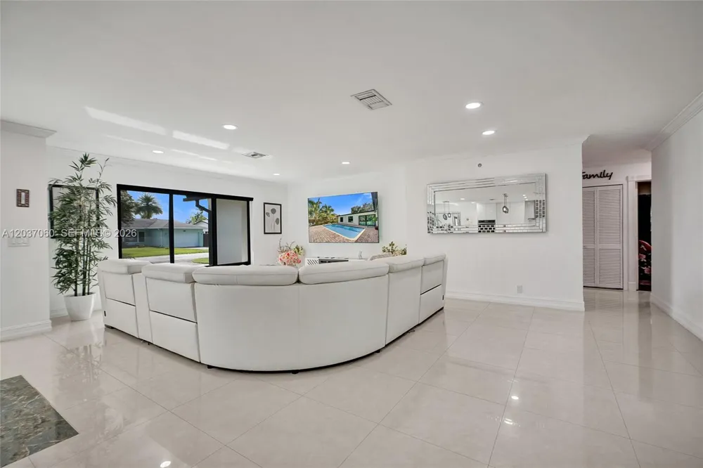 5112 SW 87th Ave Cooper City, FL 33328