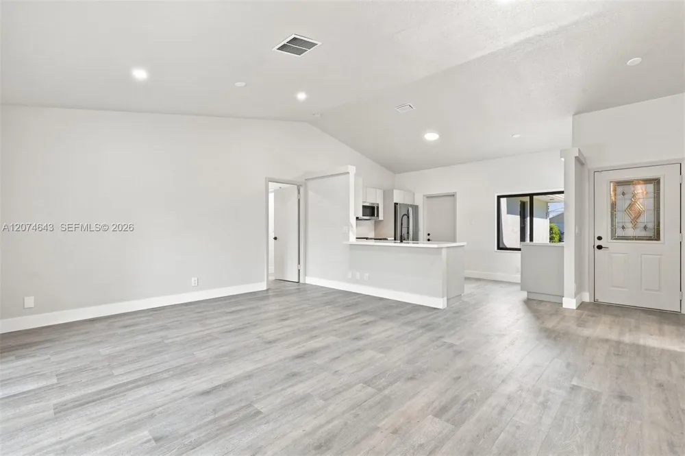 6146 Linton St Jupiter, FL 33458