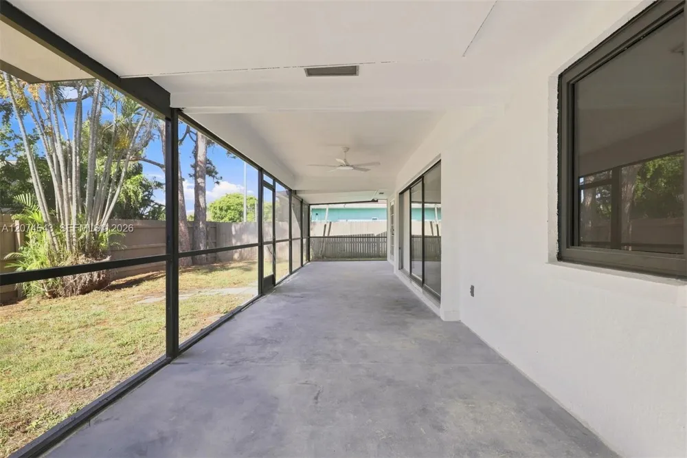 6146 Linton St Jupiter, FL 33458
