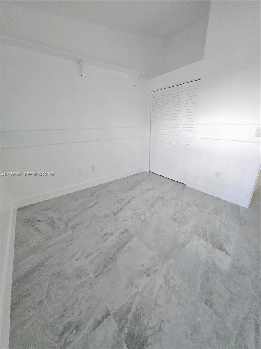 6746 NW 188th Ter Hialeah, FL 33015