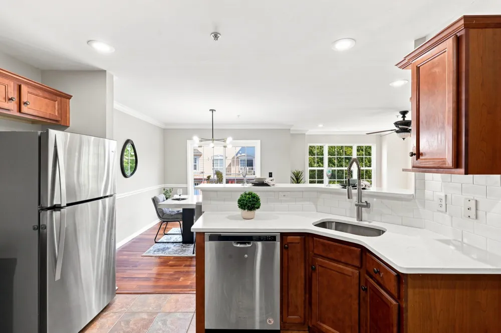 3 ELCO CT Bayonne, NJ 07002
