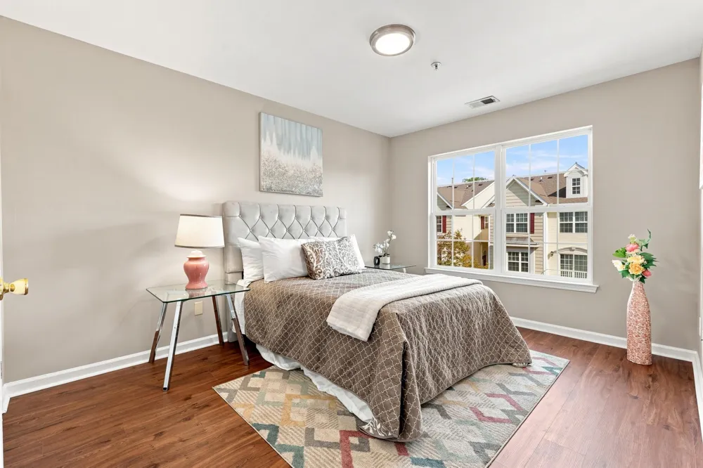 3 ELCO CT Bayonne, NJ 07002