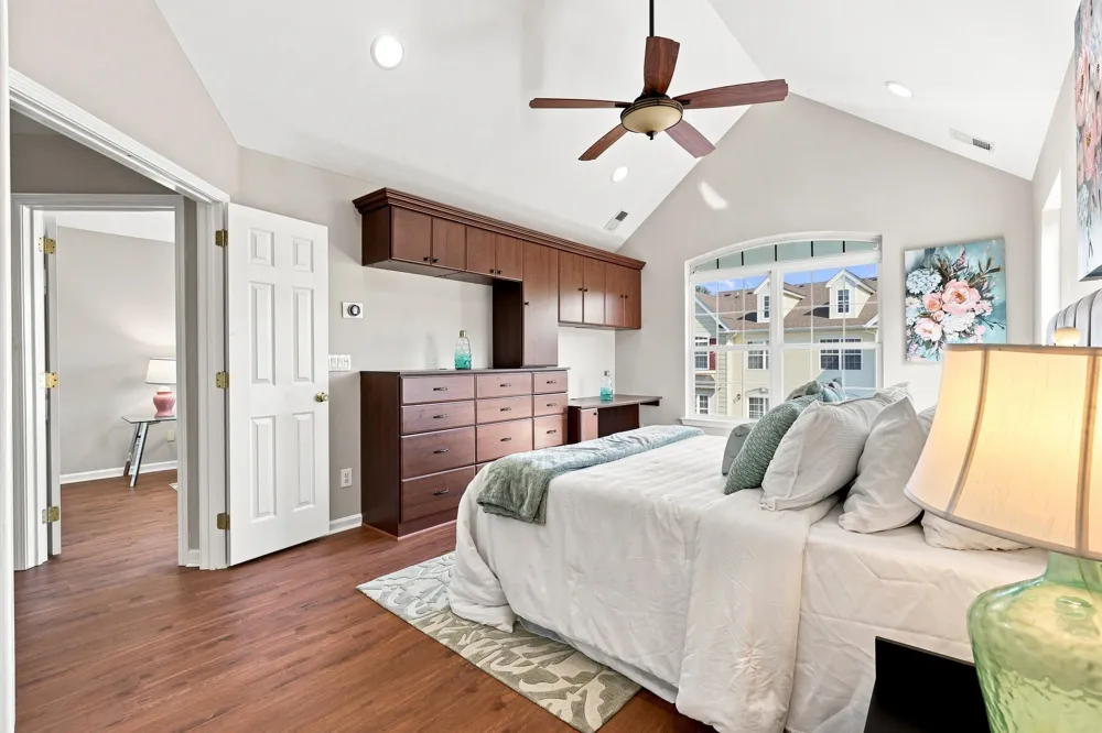 3 ELCO CT Bayonne, NJ 07002