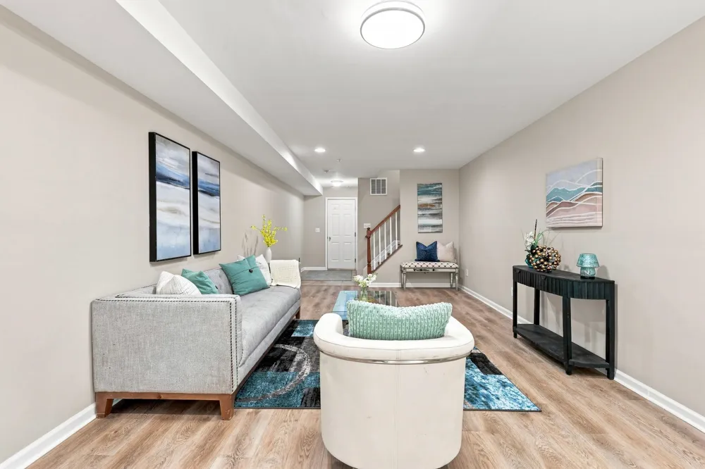 3 ELCO CT Bayonne, NJ 07002