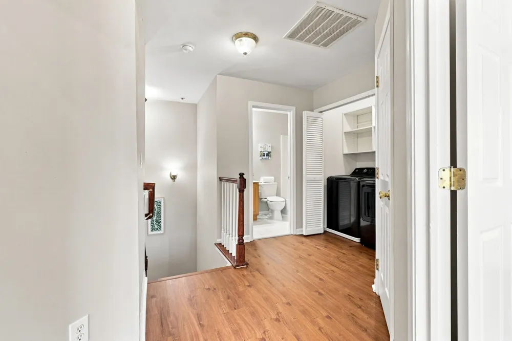 3 ELCO CT Bayonne, NJ 07002