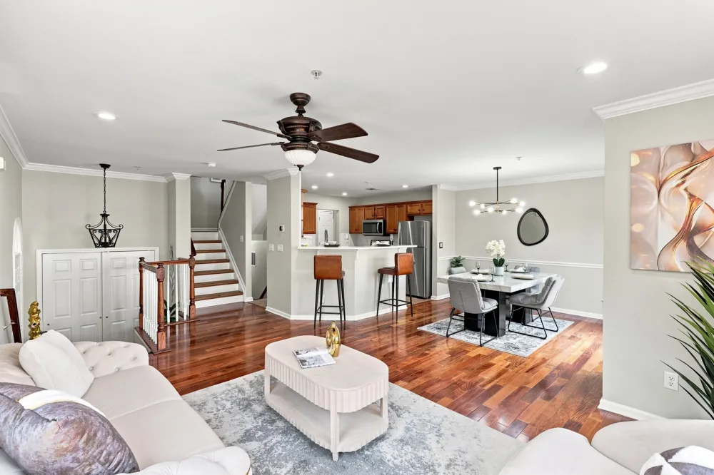 3 ELCO CT Bayonne, NJ 07002