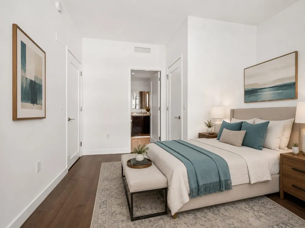 800 AVENUE AT PORT IMPERIAL Weehawken, NJ 07086