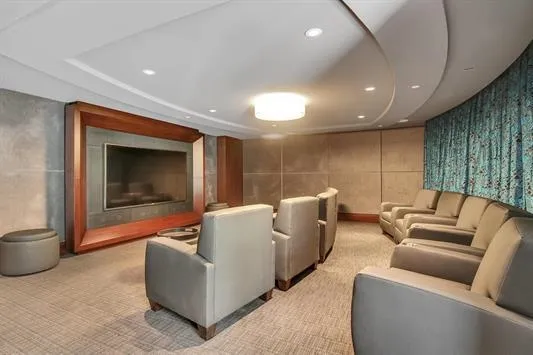 800 AVENUE AT PORT IMPERIAL Weehawken, NJ 07086