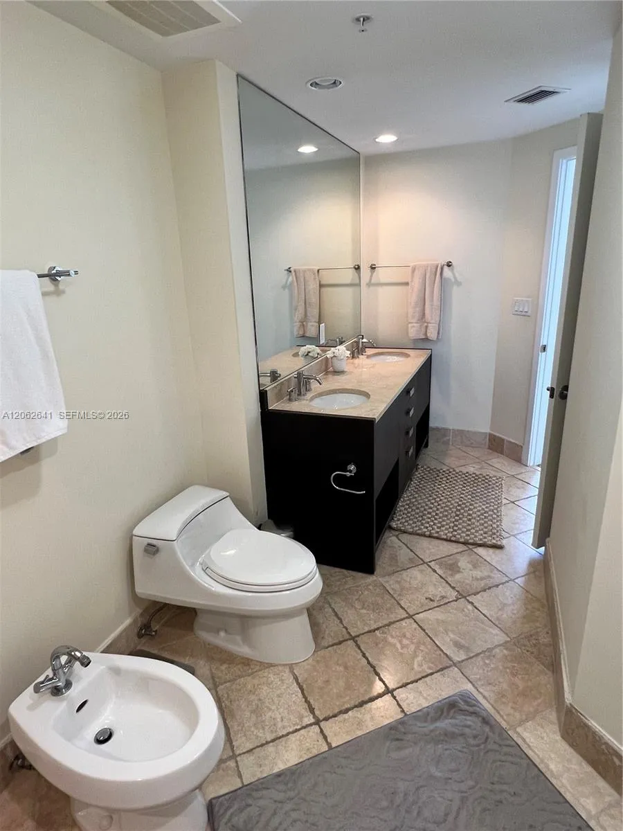 18201 Collins Ave #1801A Sunny Isles Beach, FL 33160