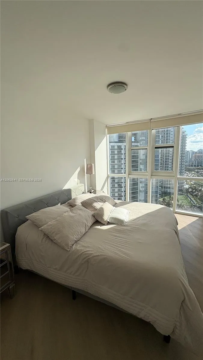 18201 Collins Ave #1801A Sunny Isles Beach, FL 33160