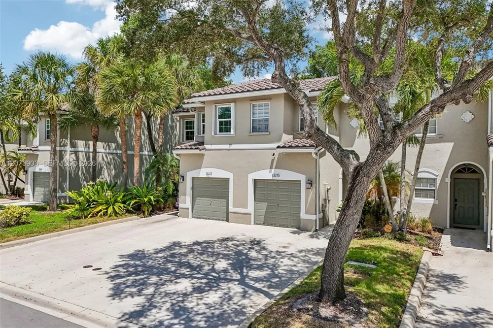 13215 NW 7th Dr Plantation, FL 33325