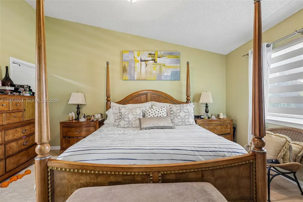 13215 NW 7th Dr Plantation, FL 33325