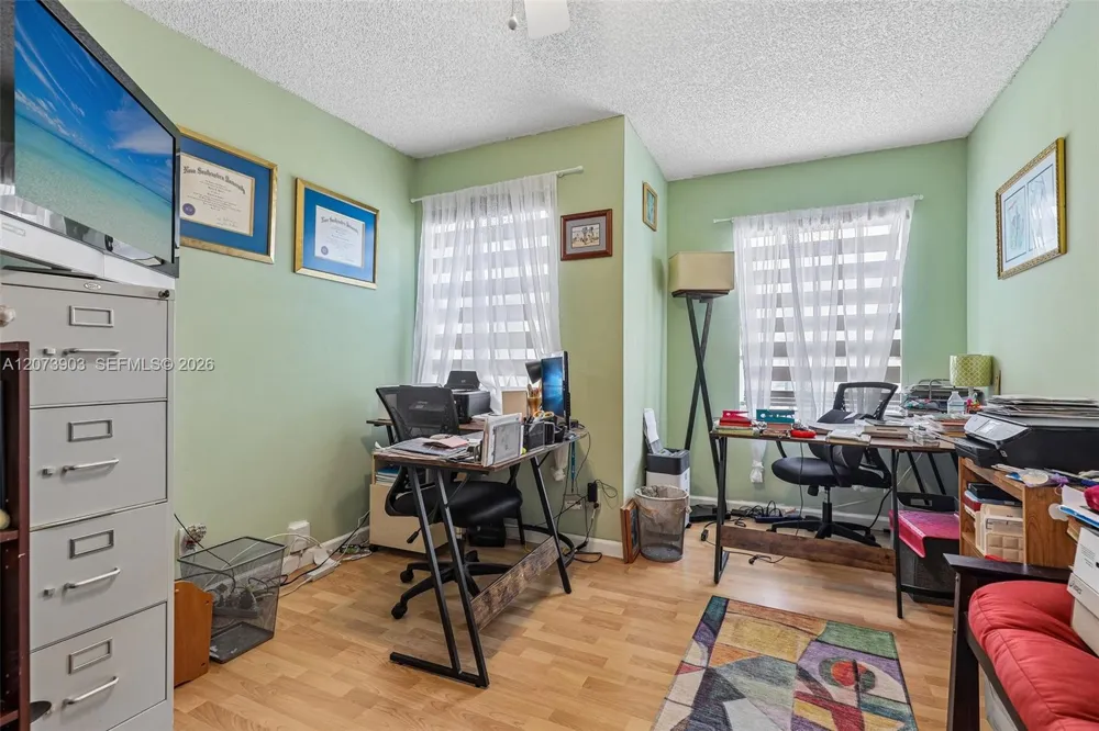 13215 NW 7th Dr Plantation, FL 33325