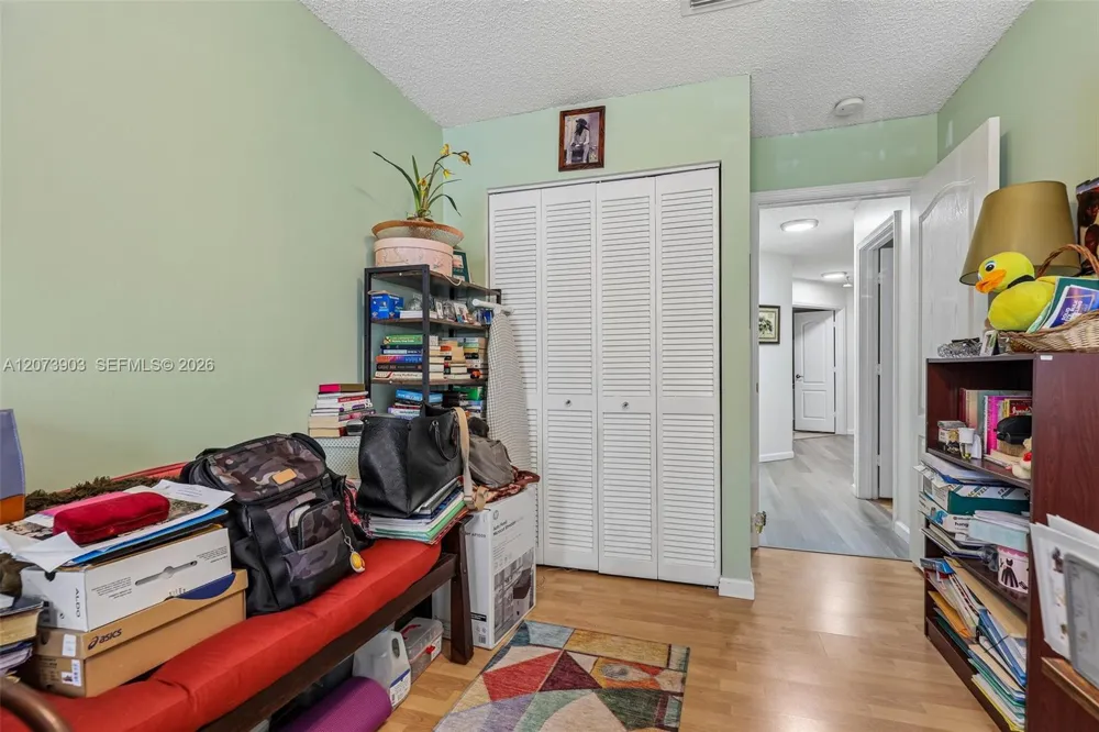 13215 NW 7th Dr Plantation, FL 33325