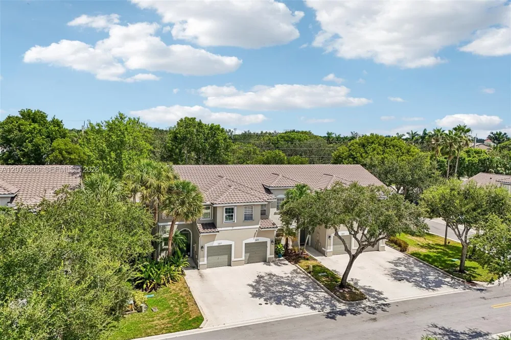 13215 NW 7th Dr Plantation, FL 33325