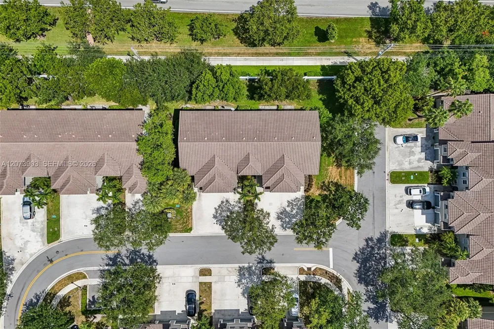 13215 NW 7th Dr Plantation, FL 33325