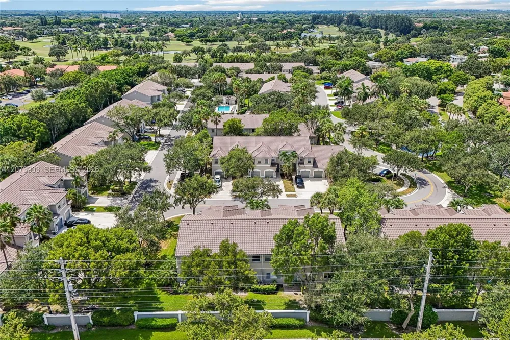 13215 NW 7th Dr Plantation, FL 33325