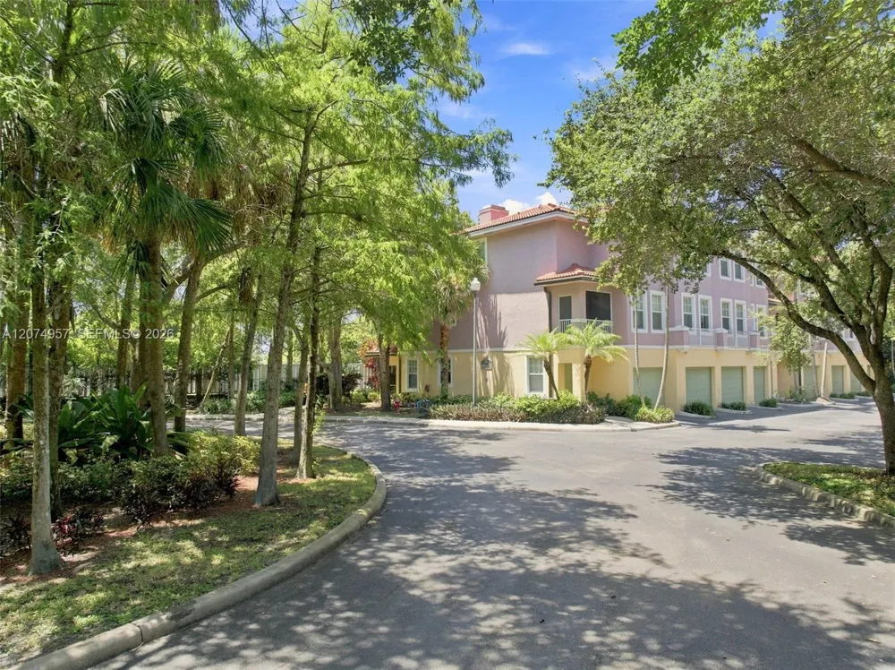 6978 W Sample Rd #6978 Coral Springs, FL 33067