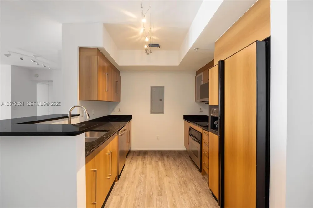 335 S Biscayne Blvd #2805 Miami, FL 33131