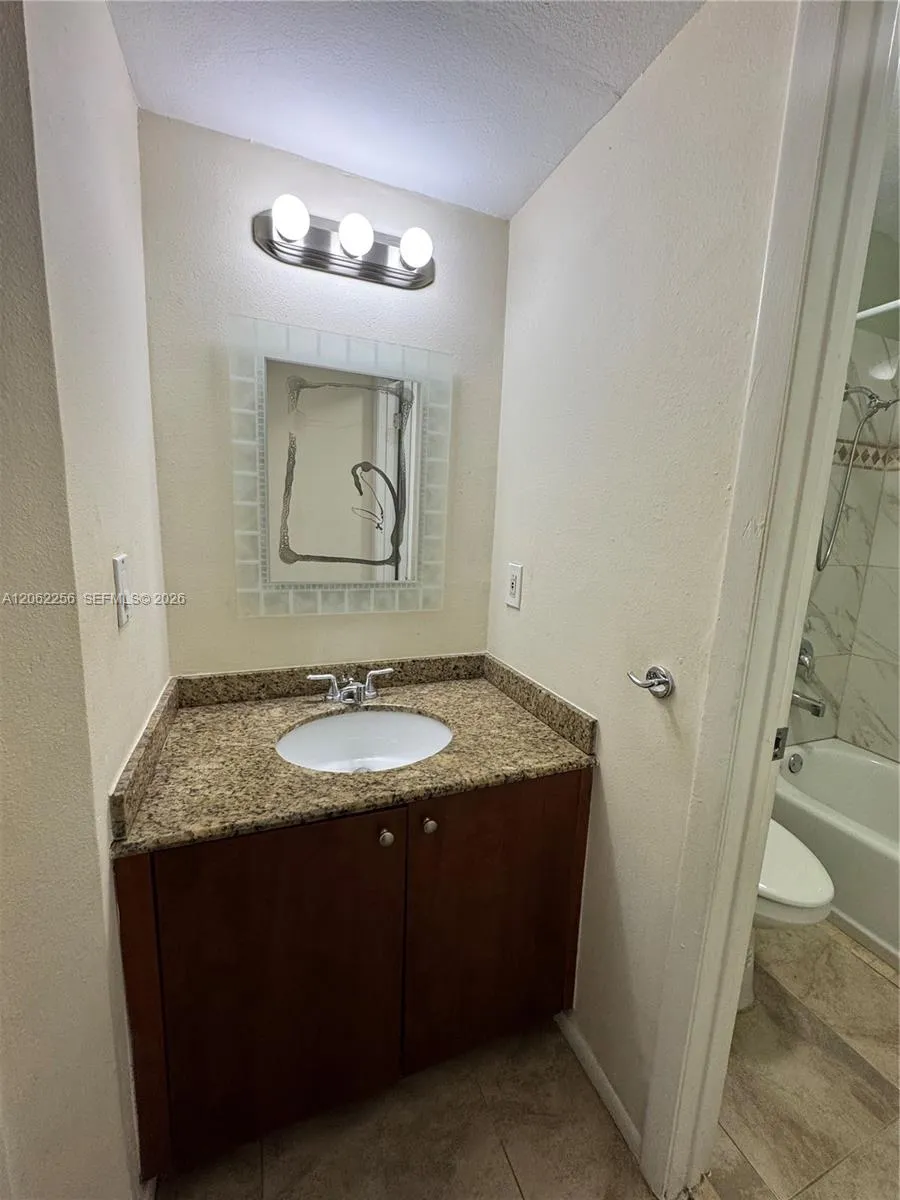 8749 NW 39th St #8749 Sunrise, FL 33351