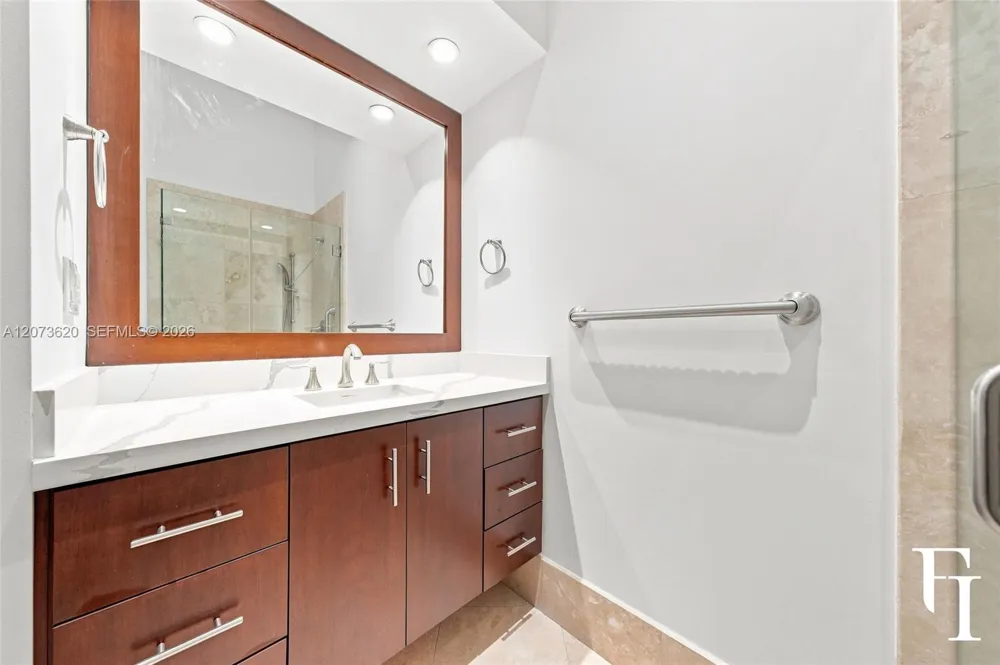 60 Edgewater Dr #East Coral Gables, FL 33133