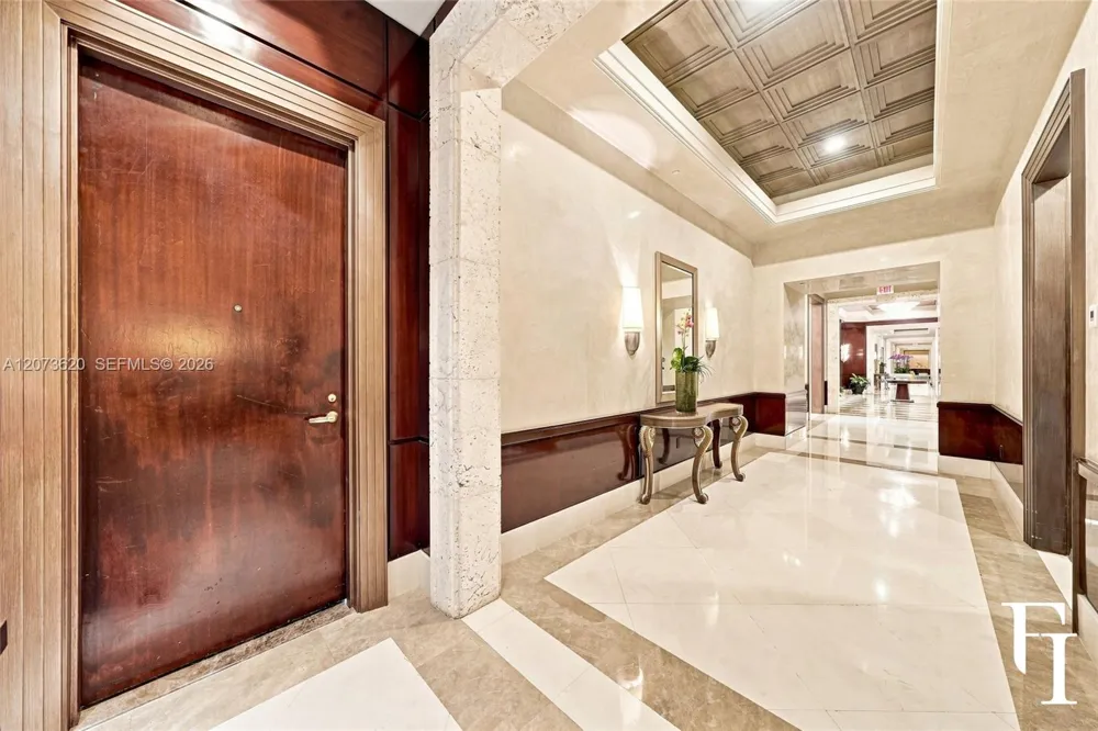 60 Edgewater Dr #East Coral Gables, FL 33133