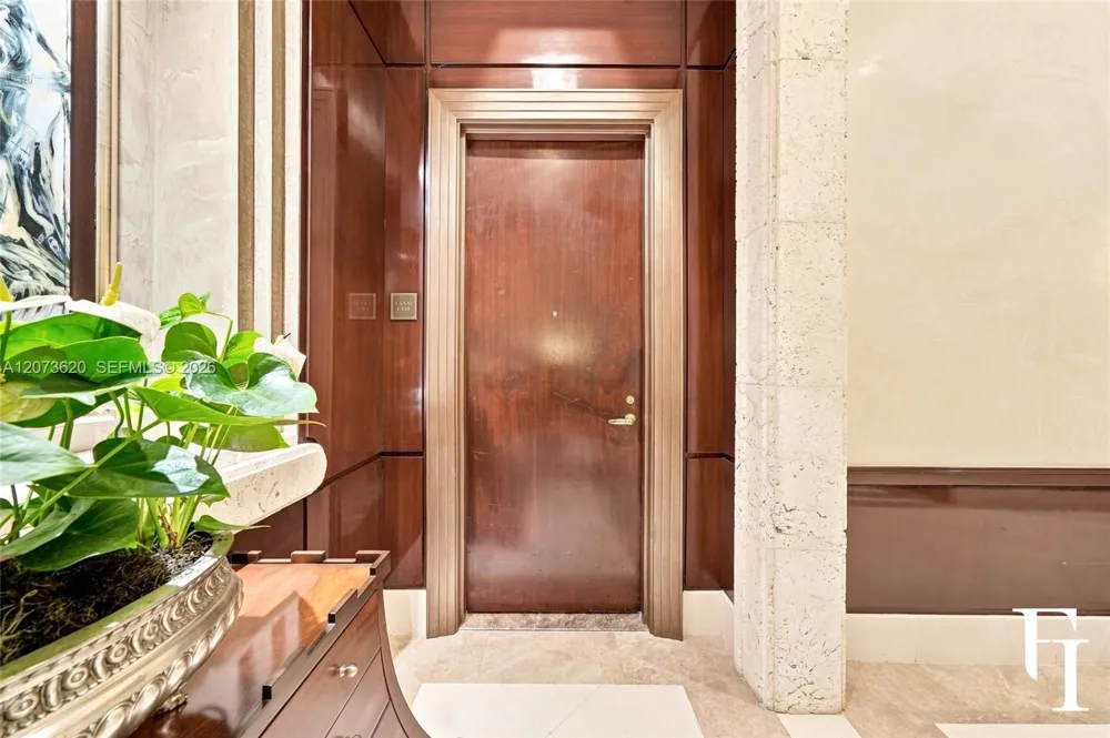 60 Edgewater Dr #East Coral Gables, FL 33133