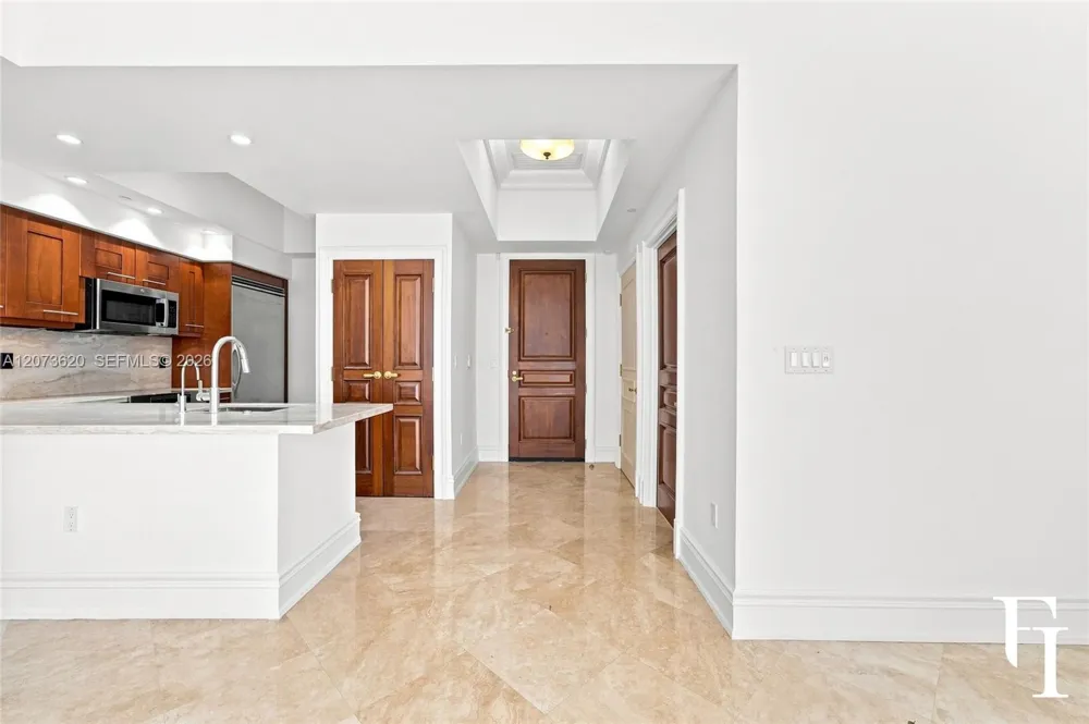 60 Edgewater Dr #East Coral Gables, FL 33133
