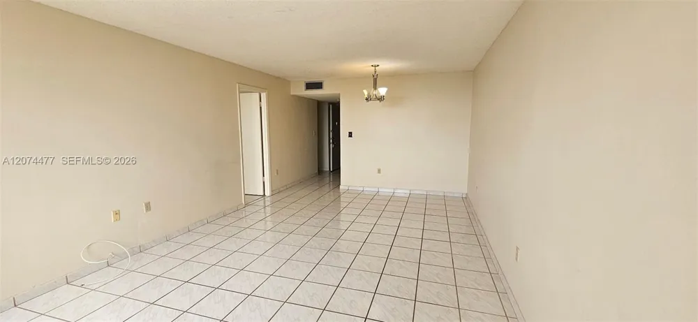 1300 NE Miami Gardens Dr #609E Miami, FL 33179