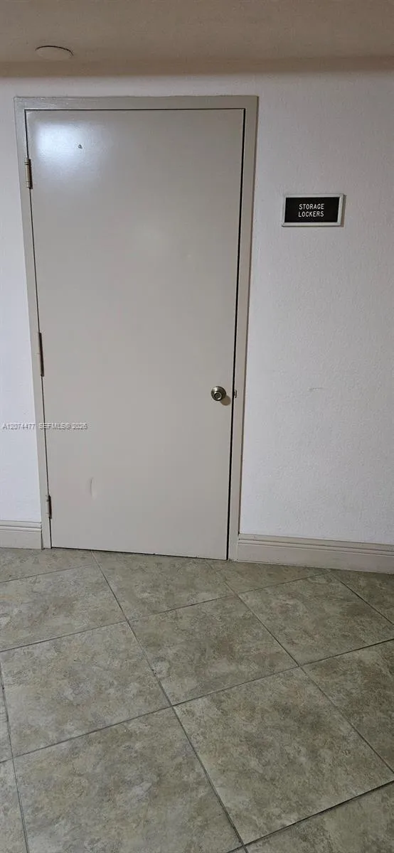 1300 NE Miami Gardens Dr #609E Miami, FL 33179
