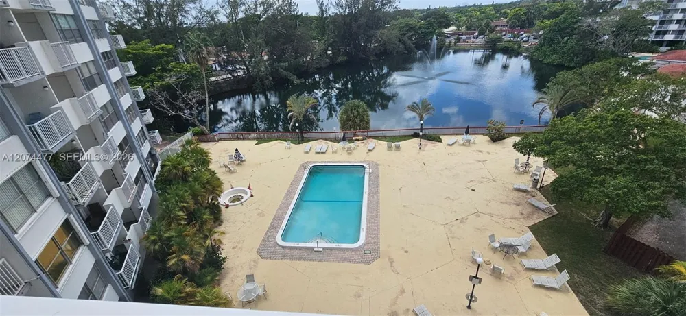 1300 NE Miami Gardens Dr #609E Miami, FL 33179